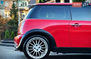 Хетчбек MINI Hatch 2005 в 