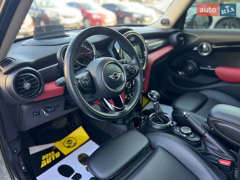 Хэтчбек MINI Hatch 2017 в Ивано-Франковске фото 10 Хэтчбек MINI Hatch 2017 в Ивано-Франковске