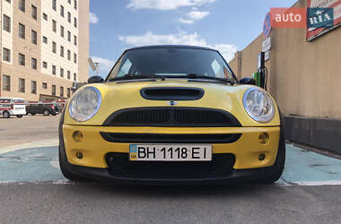 Хэтчбек MINI Hatch 2005 в 
