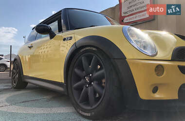 Хетчбек MINI Hatch 2005 в Одесі