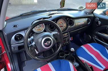 Хетчбек MINI Hatch 2003 в 