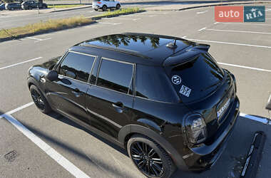 Хетчбек MINI Hatch 2015 в 