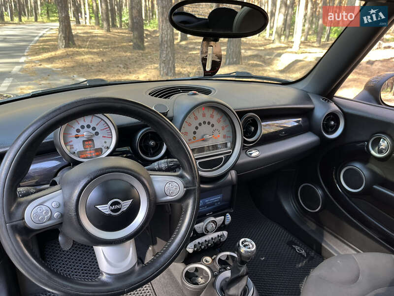 Хетчбек MINI Hatch 2010 в Полтаві