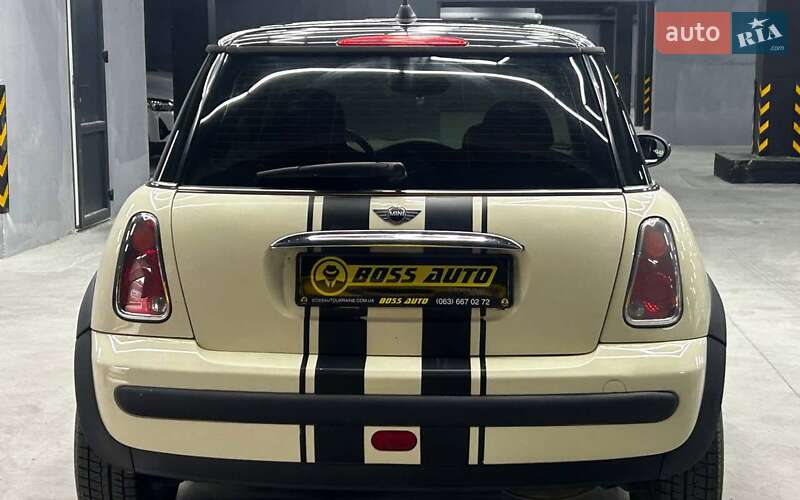 Хетчбек MINI Hatch 2005 в Чернівцях фото 5 Хетчбек MINI Hatch 2005 в Чернівцях