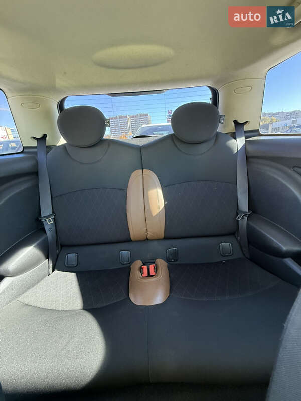 Хэтчбек MINI Hatch 2010 в Львове фото 26 Хэтчбек MINI Hatch 2010 в Львове