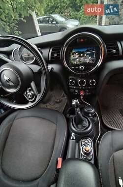 Хетчбек MINI Hatch 2015 в Борисполі