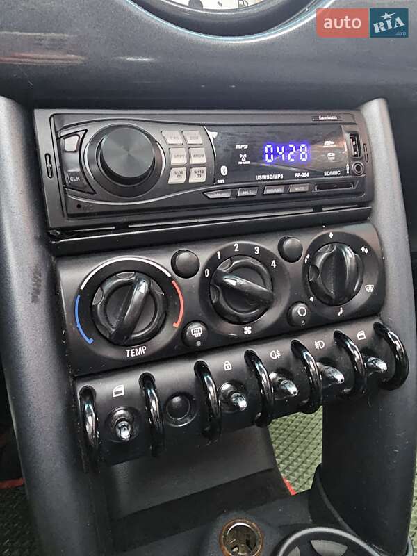 Хетчбек MINI Hatch 2004 в Києві фото 21 Хетчбек MINI Hatch 2004 в Києві