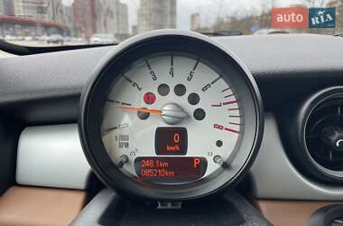 Хэтчбек MINI Hatch 2012 в Киеве