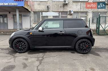 Хэтчбек MINI Hatch 2010 в Сумах