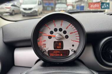Хэтчбек MINI Hatch 2010 в Сумах