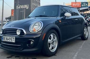 Хэтчбек MINI Hatch 2013 в Николаеве