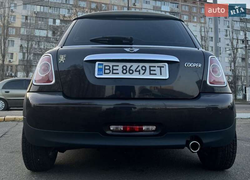 Хэтчбек MINI Hatch 2013 в Николаеве