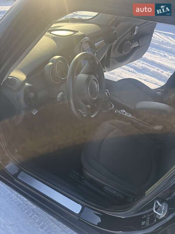 Хэтчбек MINI Hatch 2021 в Днепре фото 13 Хэтчбек MINI Hatch 2021 в Днепре