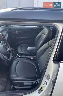 Хэтчбек MINI Hatch 2015 в Одессе