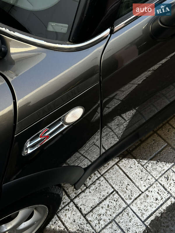 Хэтчбек MINI Hatch 2005 в Киеве