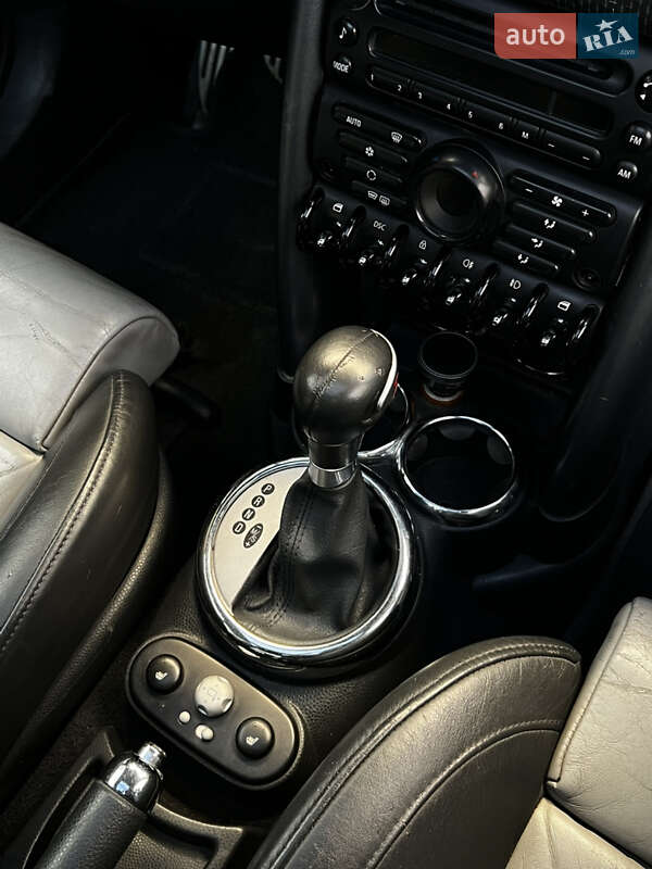 Хэтчбек MINI Hatch 2005 в Киеве