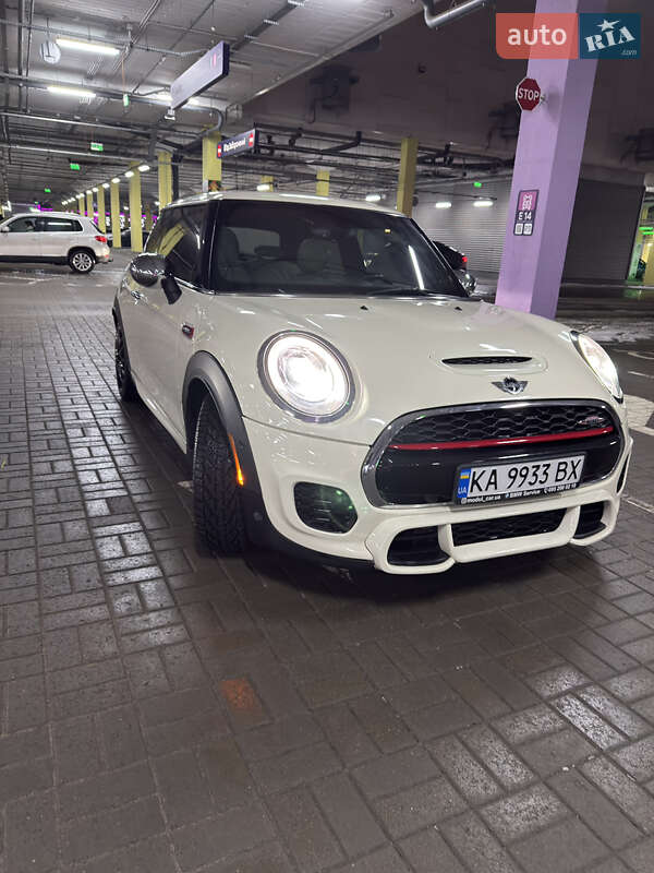 Хетчбек MINI Hatch 2016 в Києві фото 3 Хетчбек MINI Hatch 2016 в Києві