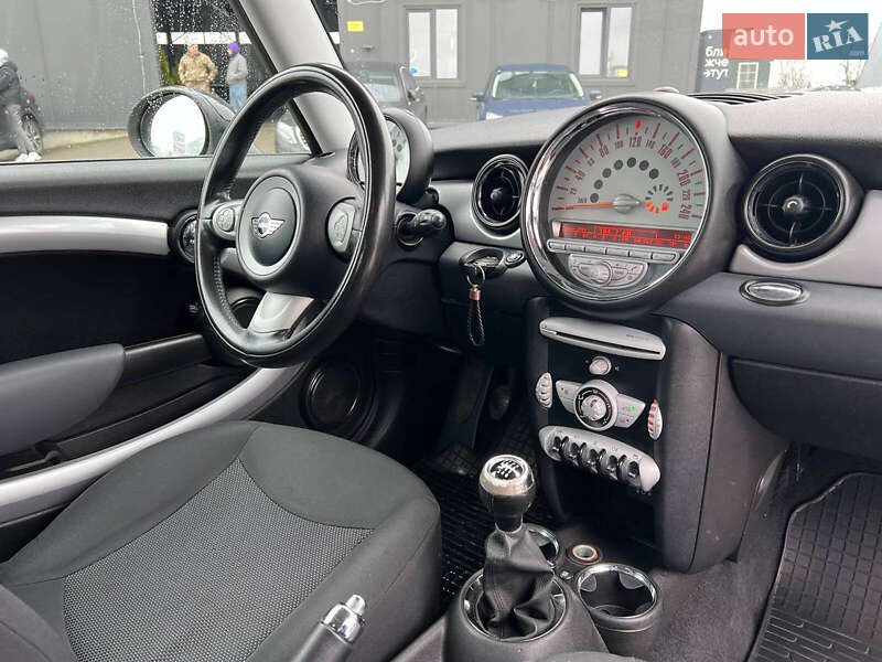 Хэтчбек MINI Hatch 2008 в Львове фото 38 Хэтчбек MINI Hatch 2008 в Львове