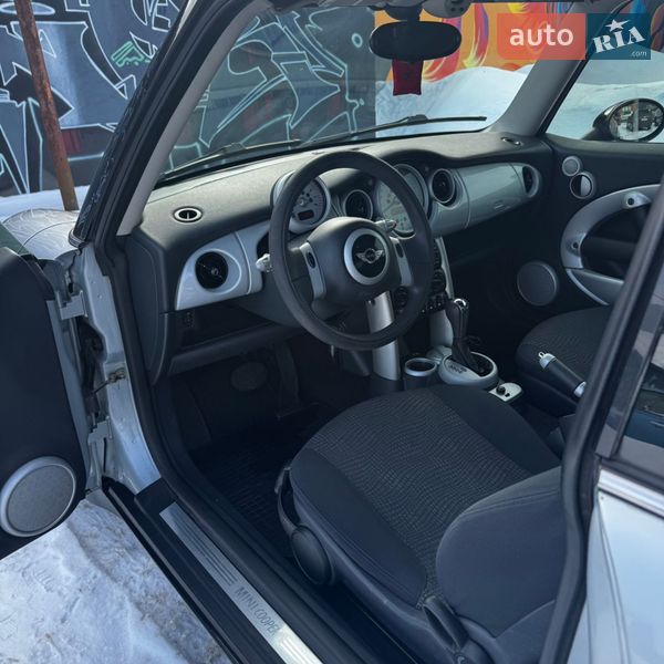 Хетчбек MINI Hatch 2002 в Житомирі