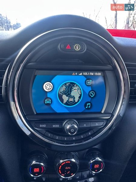 Хэтчбек MINI Hatch 2019 в Киеве