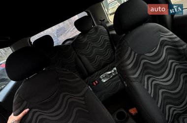 Хэтчбек MINI Hatch 2002 в Киеве