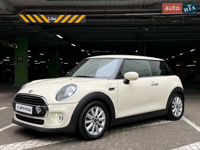 Хетчбек MINI Hatch 2019 в Києві фото 4 Хетчбек MINI Hatch 2019 в Києві