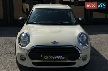 Хэтчбек MINI Hatch 2016 в Львове фото 5 Хэтчбек MINI Hatch 2016 в Львове