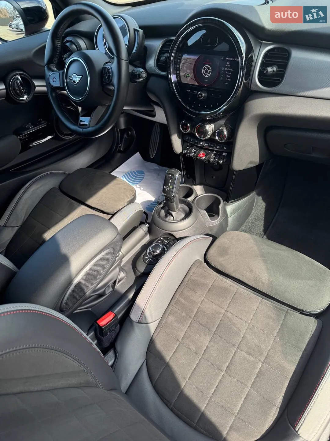 2021 MINI Hatch - мініатюра 8