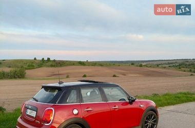 Хетчбек MINI Hatch 2015 в Києві