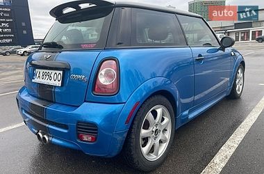 Хэтчбек MINI Hatch 2010 в Киеве