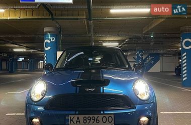 Хэтчбек MINI Hatch 2010 в Киеве