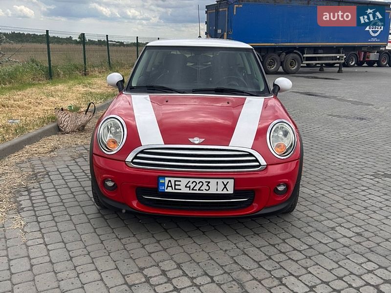Хетчбек MINI Hatch 2012 в Дніпрі