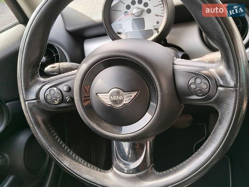 Хэтчбек MINI Hatch 2012 в Черкассах фото 7 Хэтчбек MINI Hatch 2012 в Черкассах