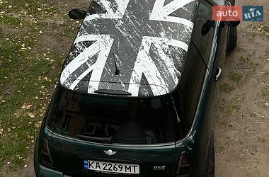 Хэтчбек MINI Hatch 2004 в Каменском
