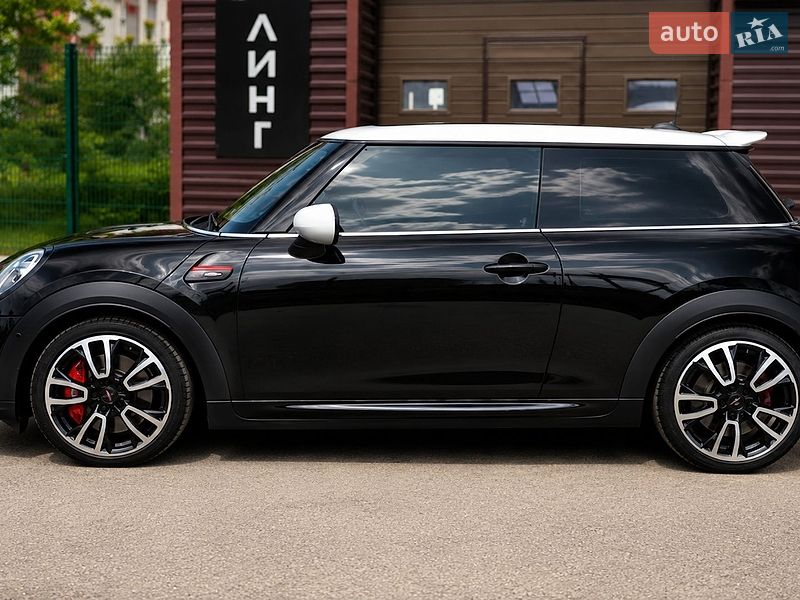 Хэтчбек MINI Hatch 2021 в Харькове