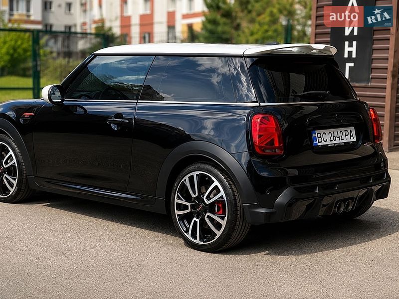 Хэтчбек MINI Hatch 2021 в Харькове