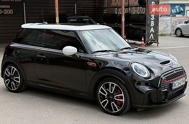 Хэтчбек MINI Hatch 2021 в Харькове