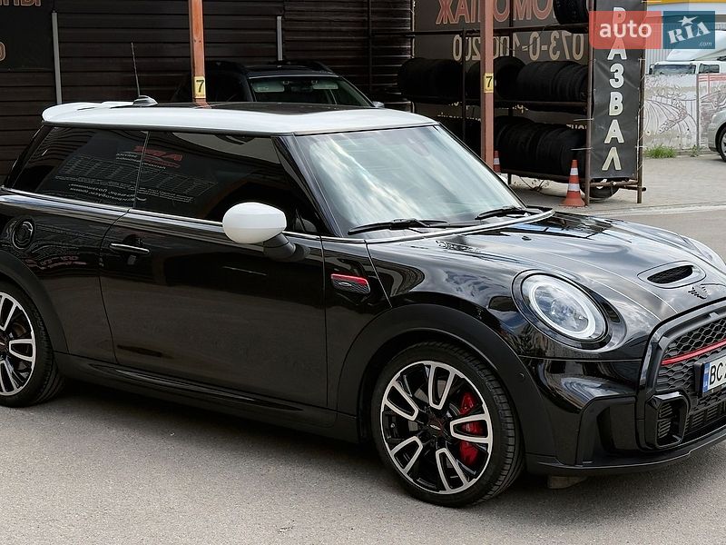 Хэтчбек MINI Hatch 2021 в Харькове