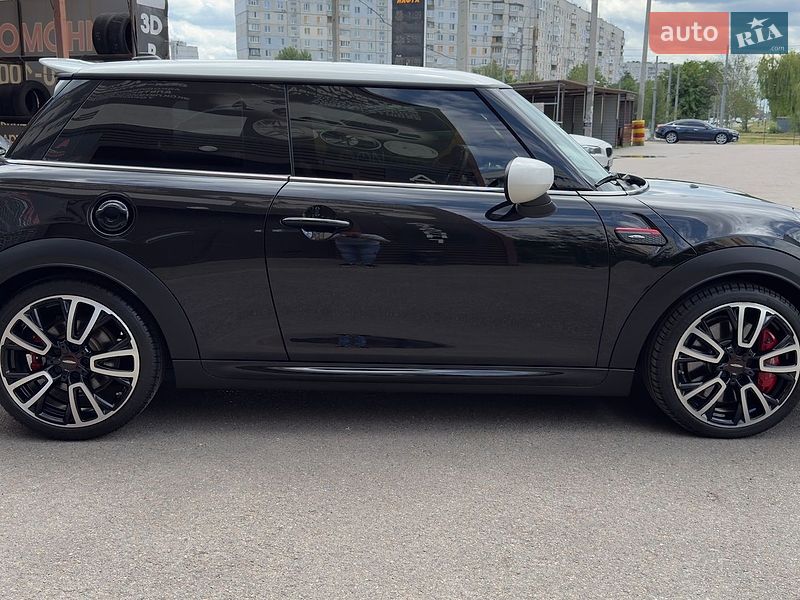 Хэтчбек MINI Hatch 2021 в Харькове