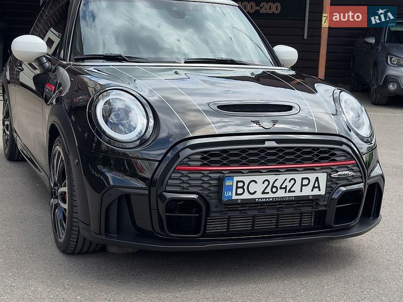 Хэтчбек MINI Hatch 2021 в Харькове