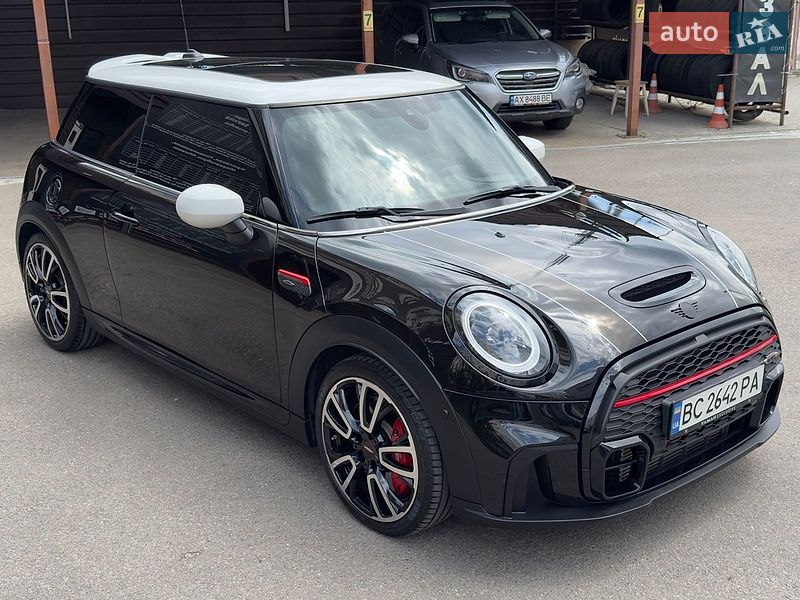 Хэтчбек MINI Hatch 2021 в Харькове