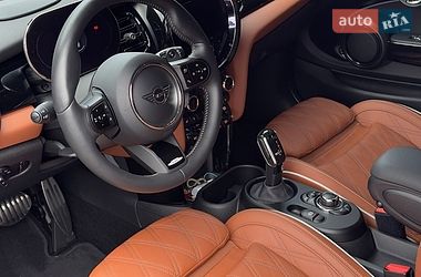 Хэтчбек MINI Hatch 2021 в Харькове