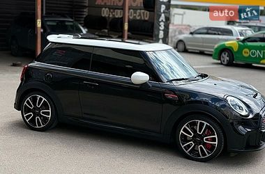 Хэтчбек MINI Hatch 2021 в Харькове