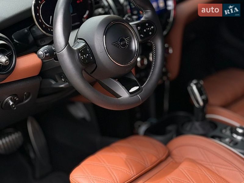 Хэтчбек MINI Hatch 2021 в Харькове