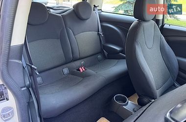 Хэтчбек MINI Hatch 2010 в Киеве