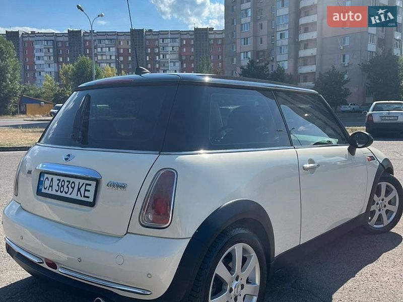 Хэтчбек MINI Hatch 2005 в Черкассах фото 5 Хэтчбек MINI Hatch 2005 в Черкассах