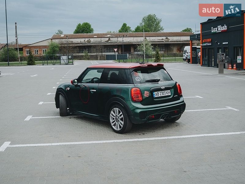 Хетчбек MINI Hatch 2017 в Вінниці