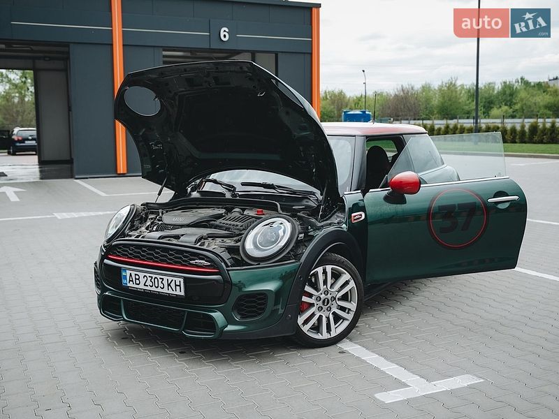Хетчбек MINI Hatch 2017 в Вінниці