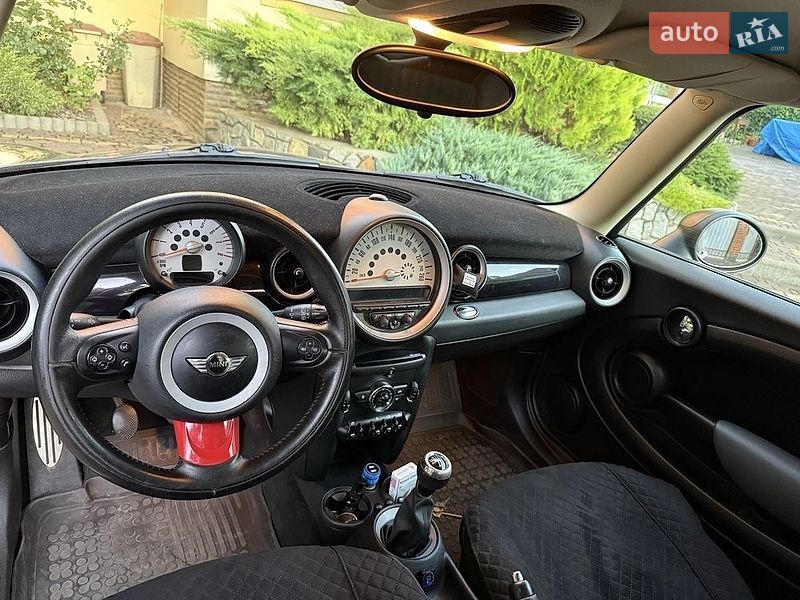 Хэтчбек MINI Hatch 2010 в Белой Церкви