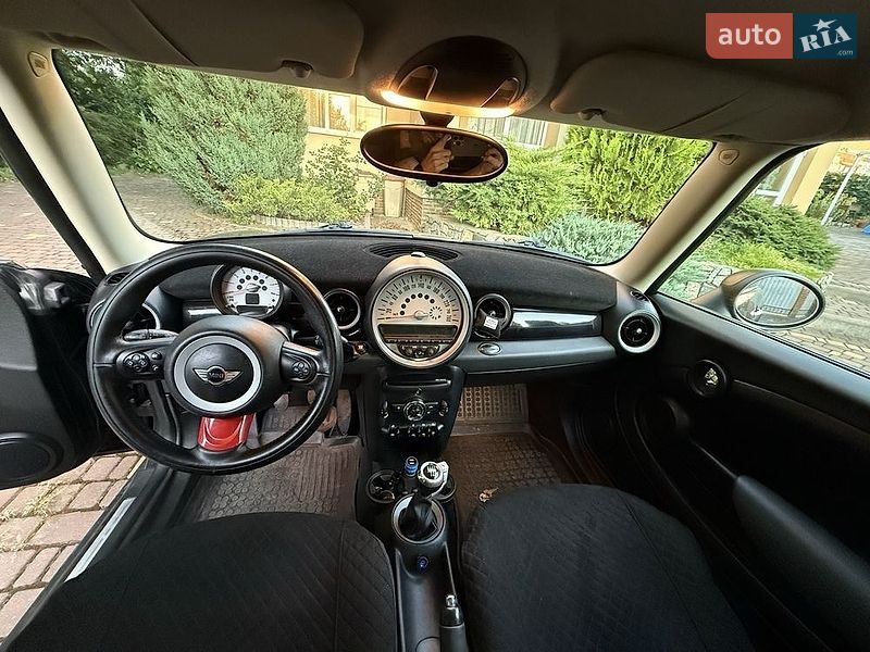 Хэтчбек MINI Hatch 2010 в Белой Церкви